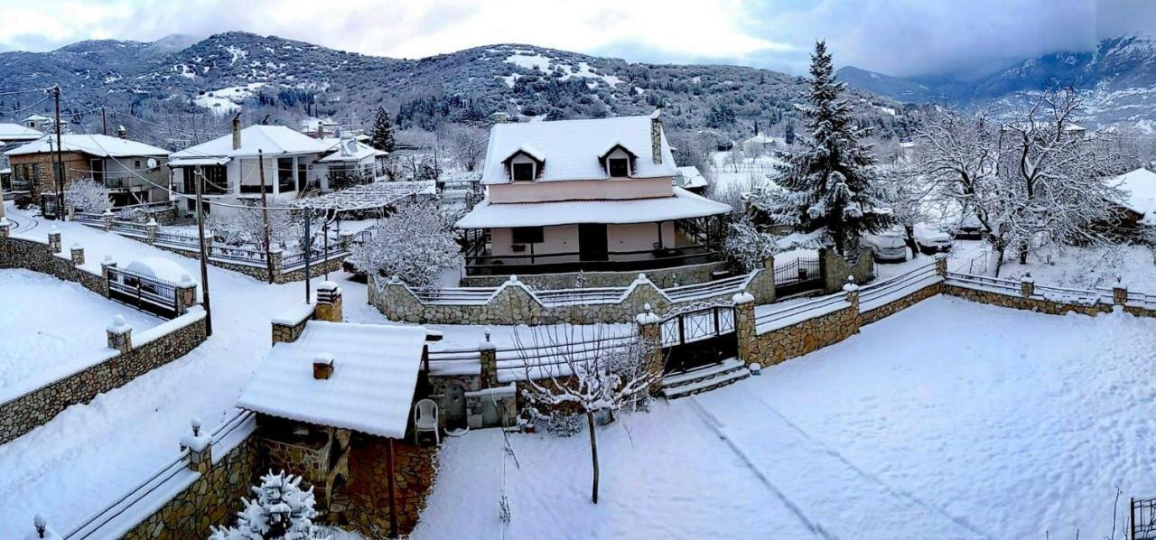 Ξενώνας Βυσωκά Калаврита Экстерьер фото