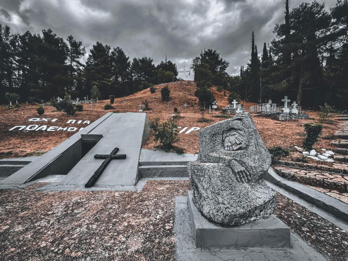 Ξενώνας Βυσωκά Калаврита Экстерьер фото